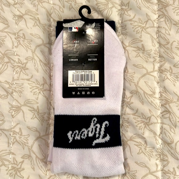 🔥⚾️🐅Detroit Tigers Socks - Picture 2 of 2